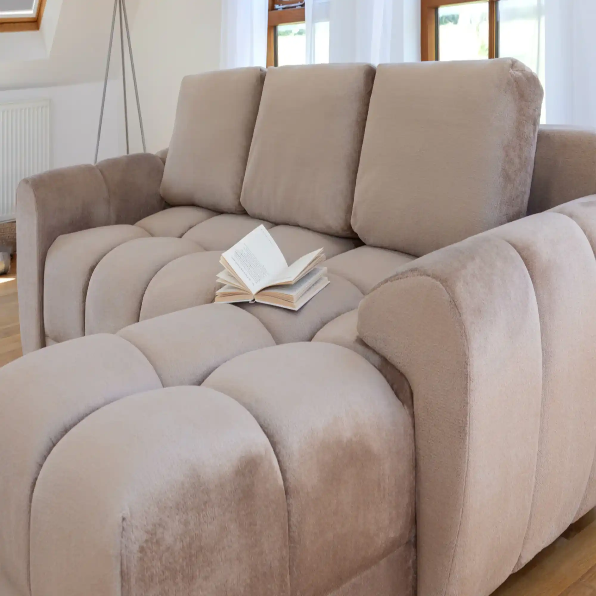 Azzuro_RHF_Sofabed_Horizontal_Beige_2