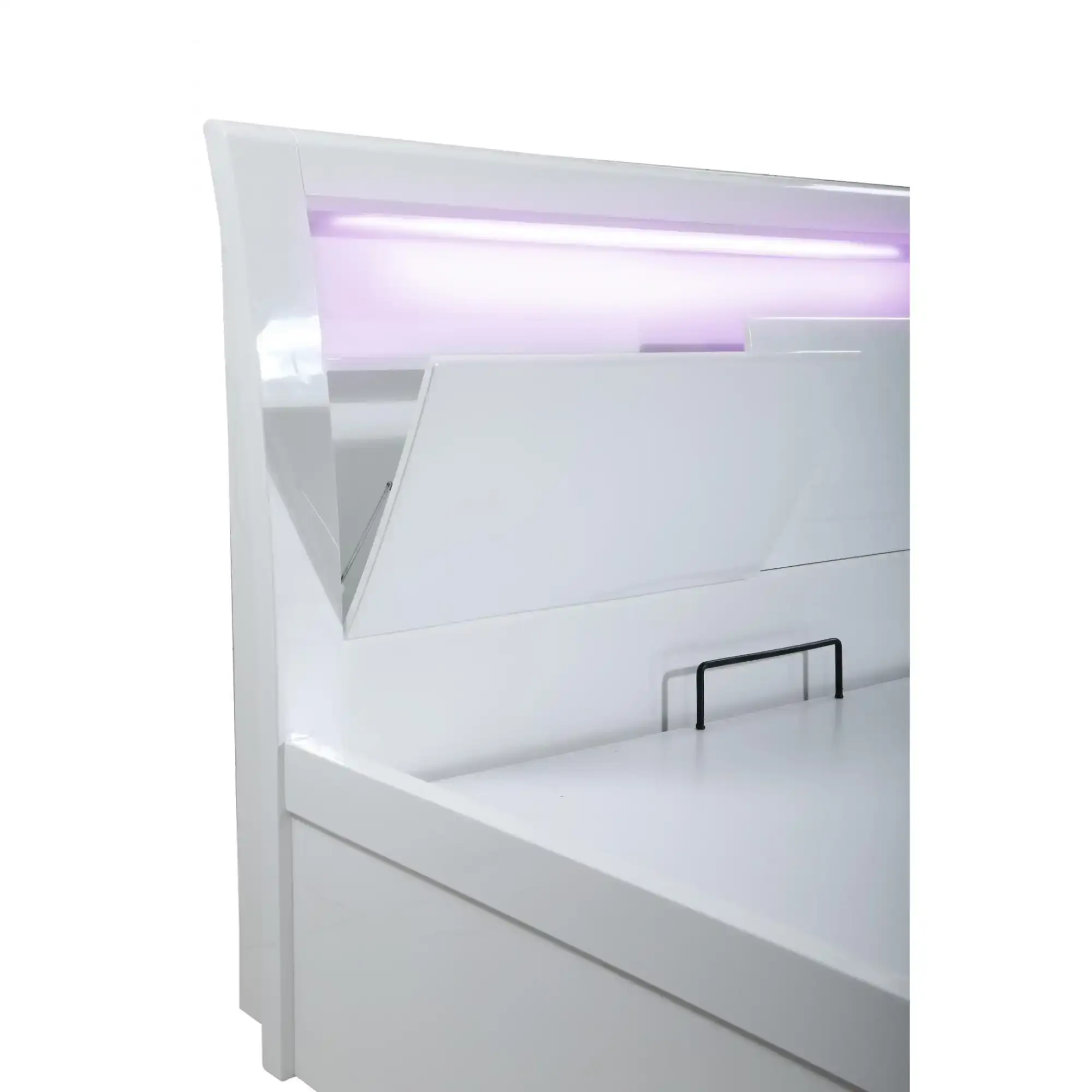 Tanya-HB-LED_lelm4cll