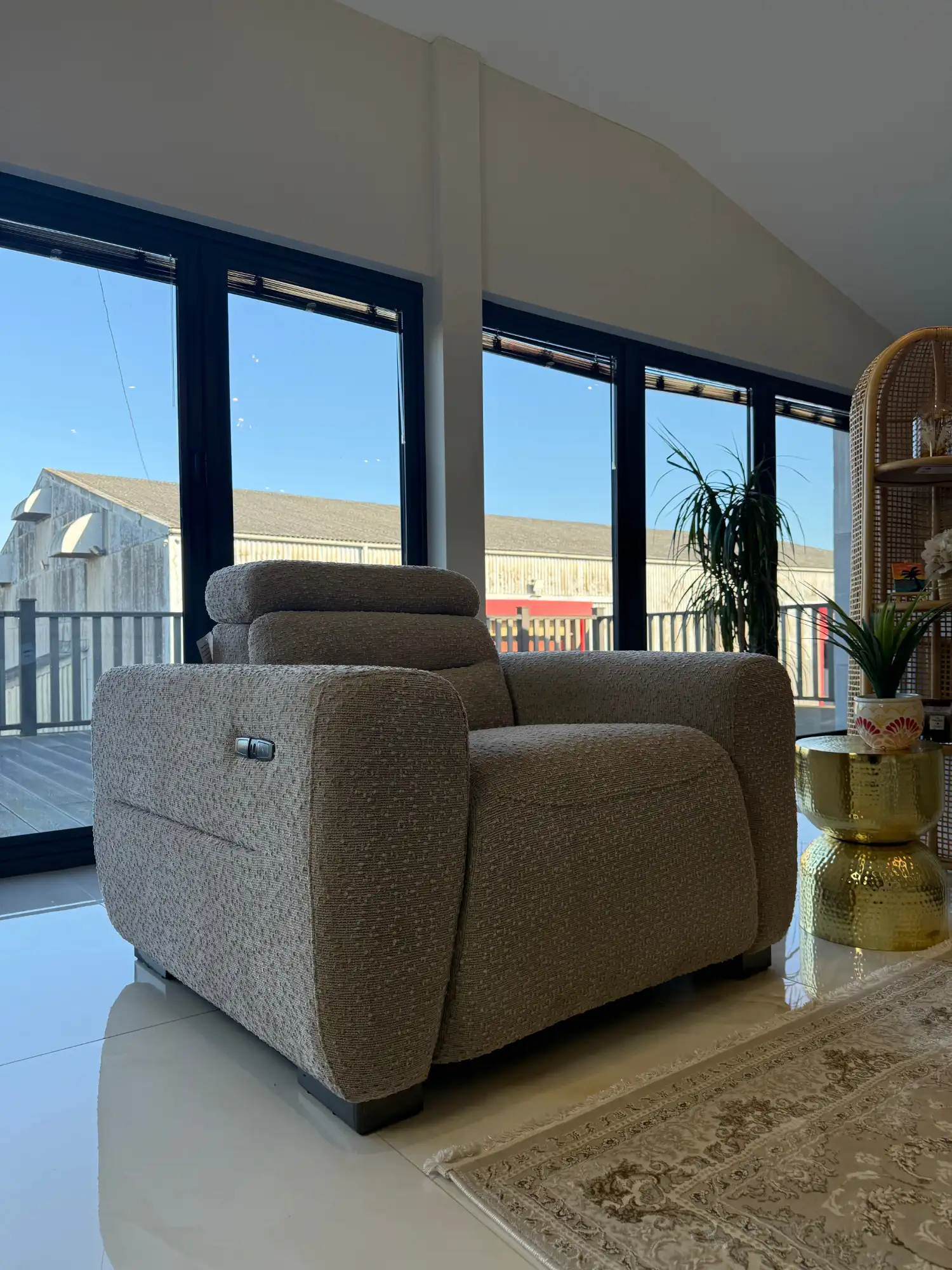 TokyoElectricReclinerBeigeArmchair2